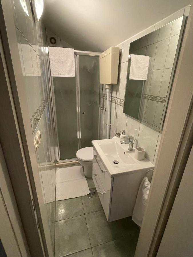 Vacation House Marin With Jacuzzi - Bol, Brac Exterior foto